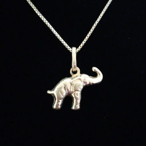 925 elephant pendant on chain - Picture 2 of 10